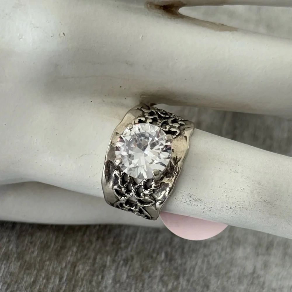Noa Zuman Sterling Silver 925 Ring W Round Clear CZ Sz. 8